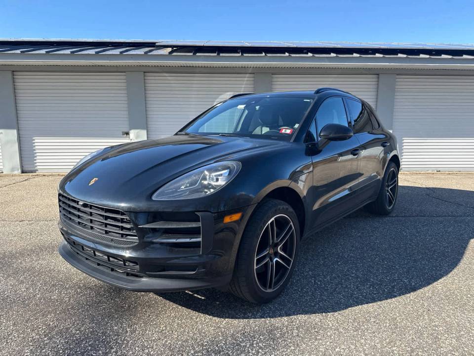 2021 Porsche Macan Base