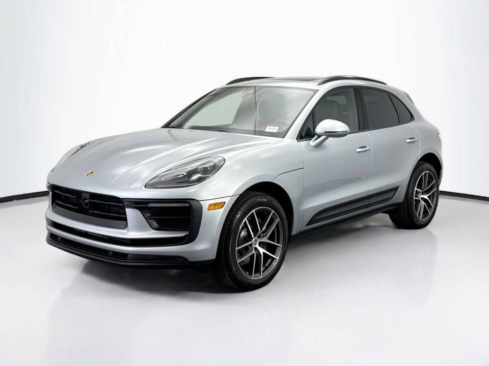 2026 Porsche Macan