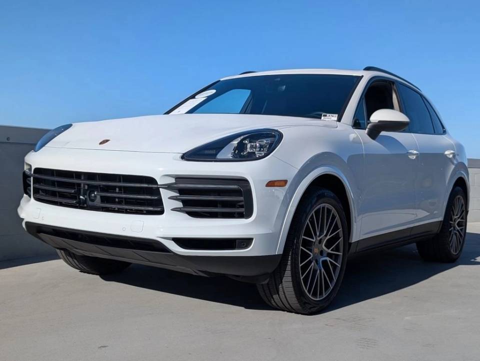 2022 Porsche Cayenne Platinum Edition