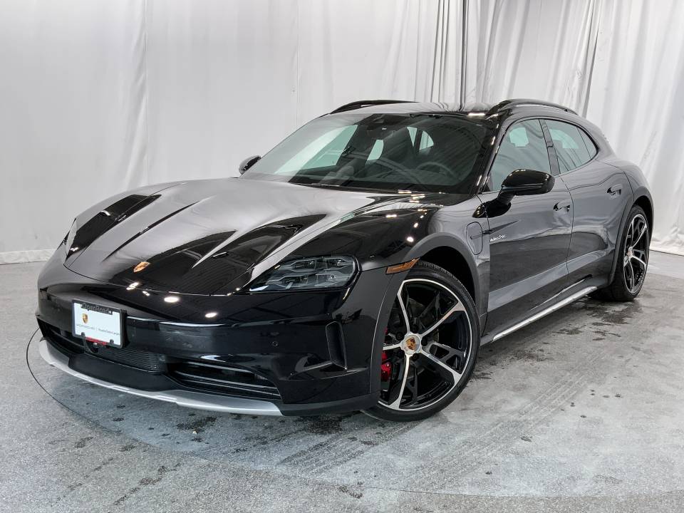 Used Porsche Taycan 4S Cross Turismo for sale at Porsche Centre Langley