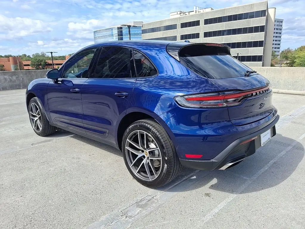 2026 Porsche Macan Base - Photo 24