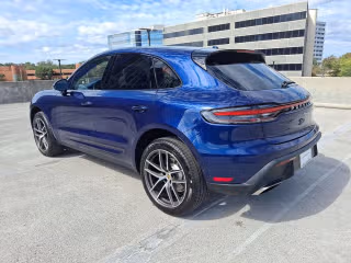 2026 Porsche Macan Base - Photo 17