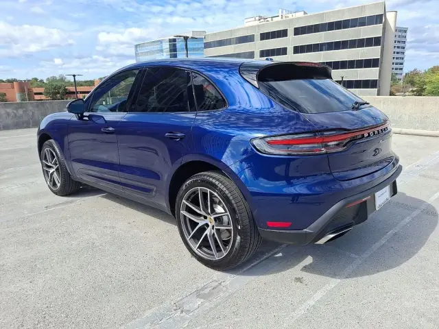 2026 Porsche Macan Base - Photo 22