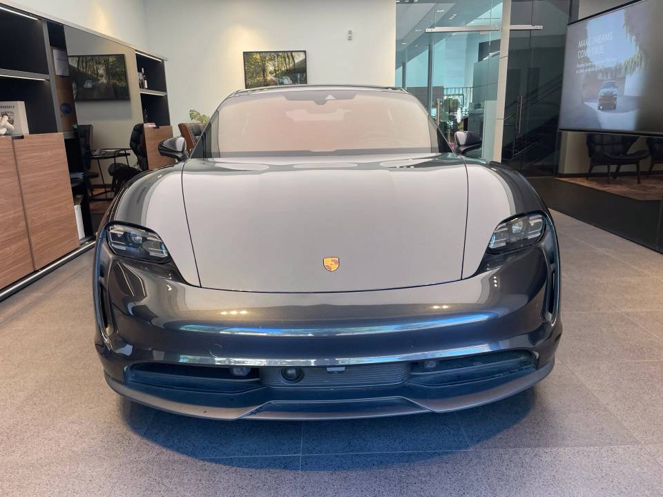 2024 Porsche Taycan Base