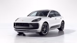 2023 Porsche Macan T's photo