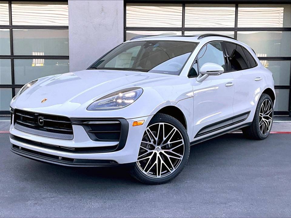 2026 Porsche Macan