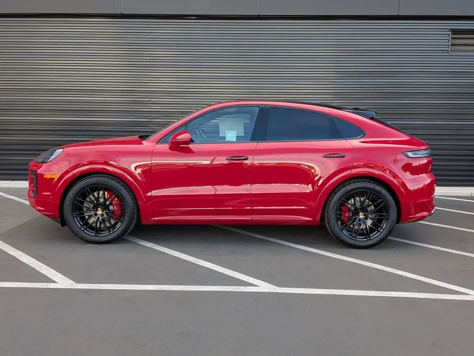 2026 Porsche Cayenne Coup S - Photo 15