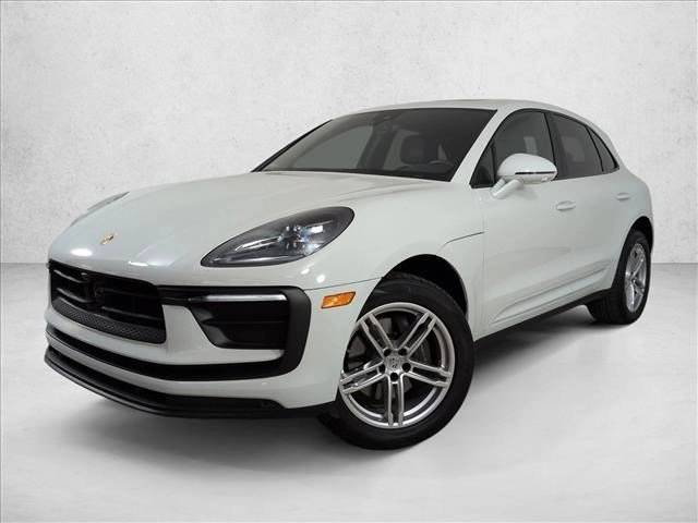 2025 Porsche Macan T
