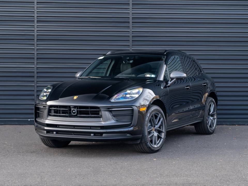 2026 Porsche Macan