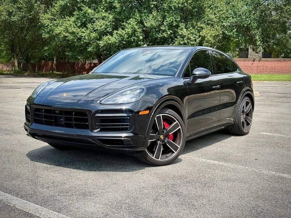 2022 Porsche Cayenne GTS Coupe