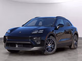 2026 Porsche Macan Macan 4 Electric's photo