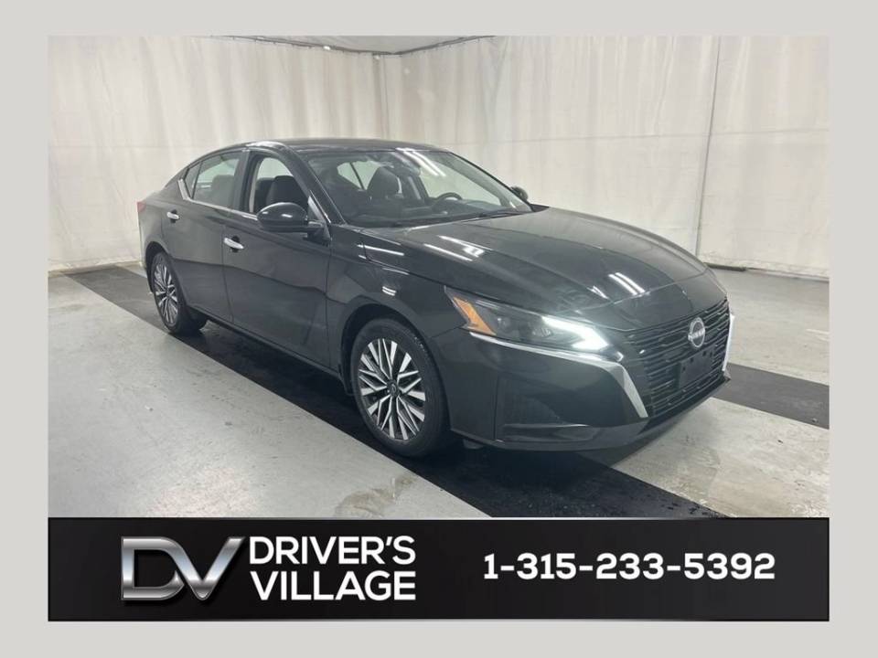 2023 Nissan Altima SV