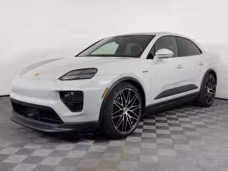 2026 Porsche Macan Macan Electric's photo