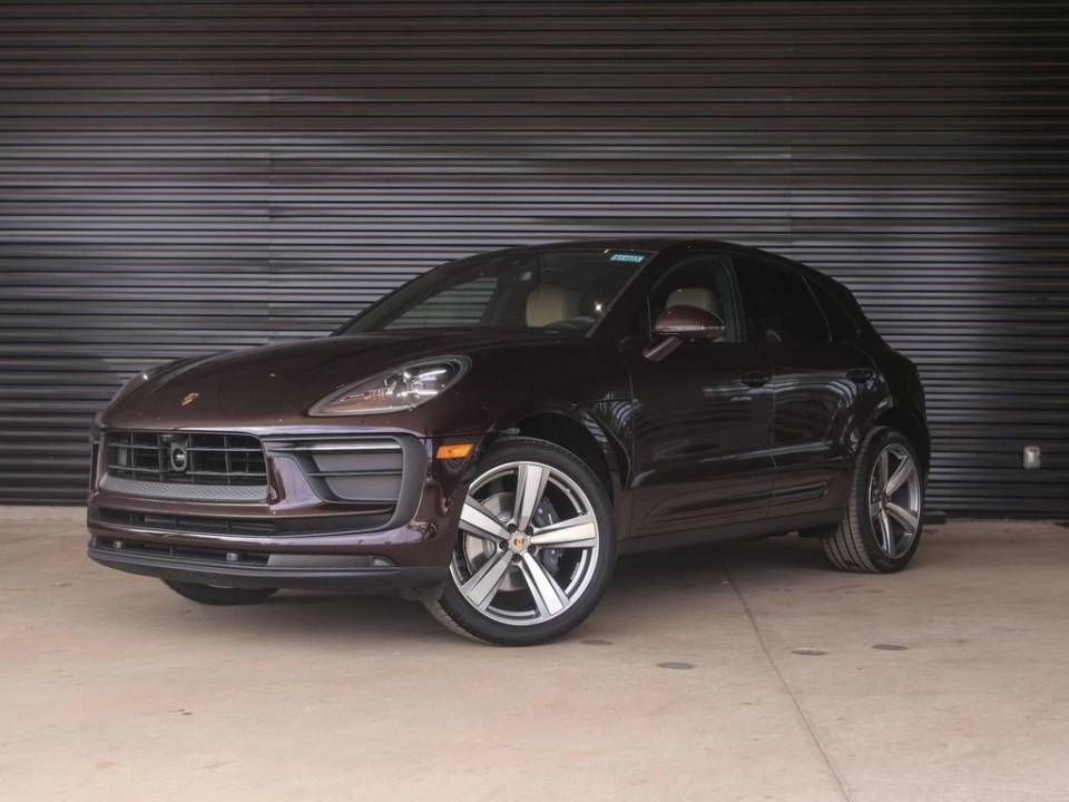 2026 Porsche Macan