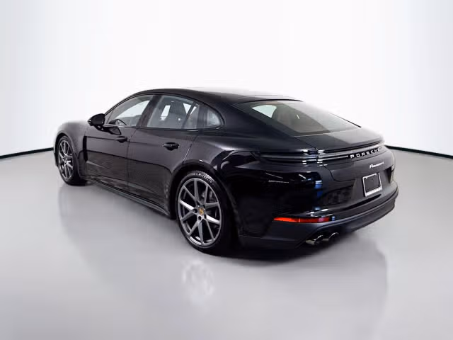 2025 Porsche Panamera Base - Photo 18