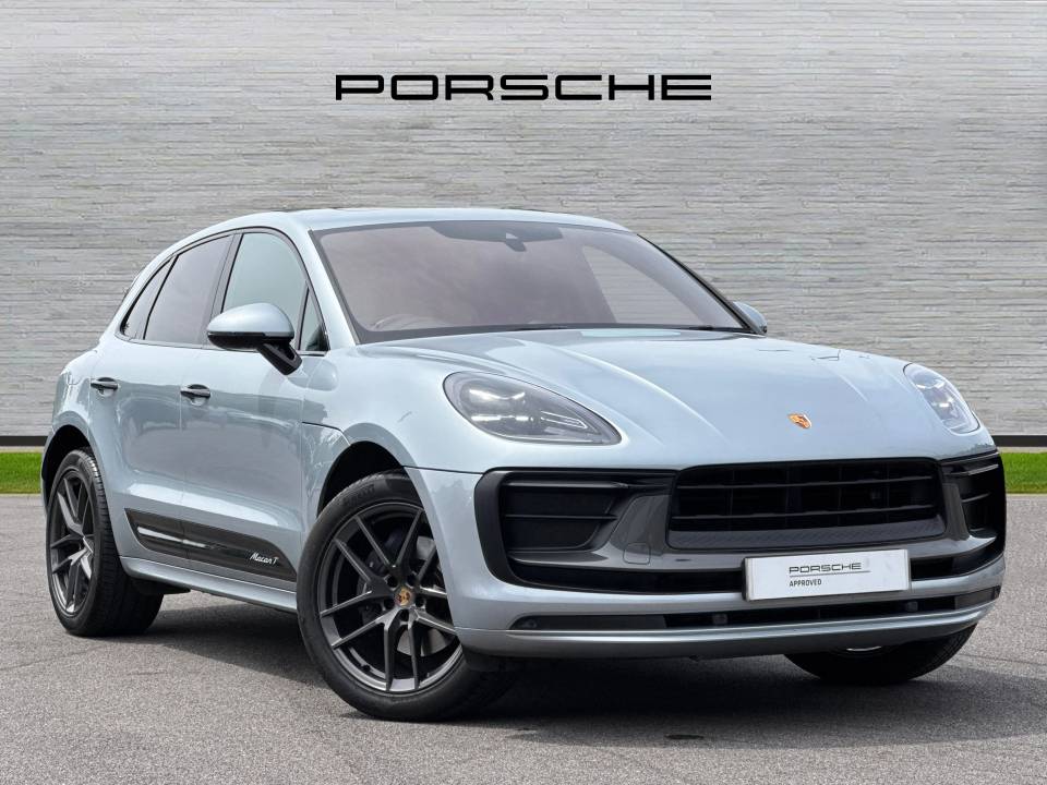 2023 PORSCHE MACAN
