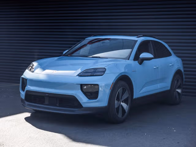Used 2026 Porsche Macan Base with VIN WP1AD2XA0TL075525 for sale in Hawthorne, CA