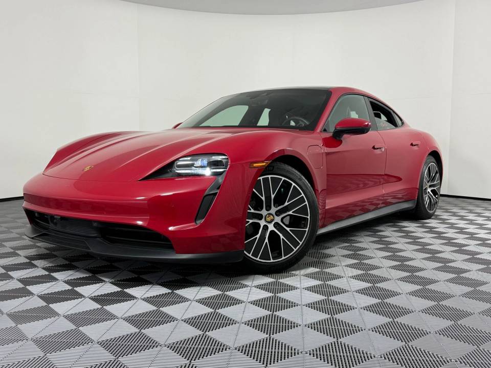 2022 Porsche Taycan Base