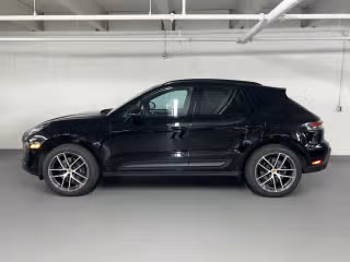 2026 Porsche Macan - Photo 9