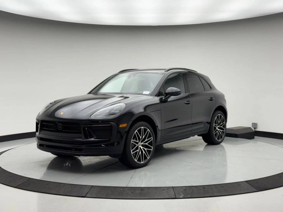 2026 Porsche Macan