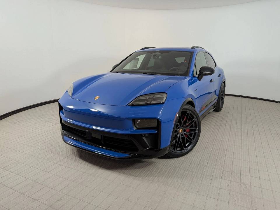 2026 Porsche Macan