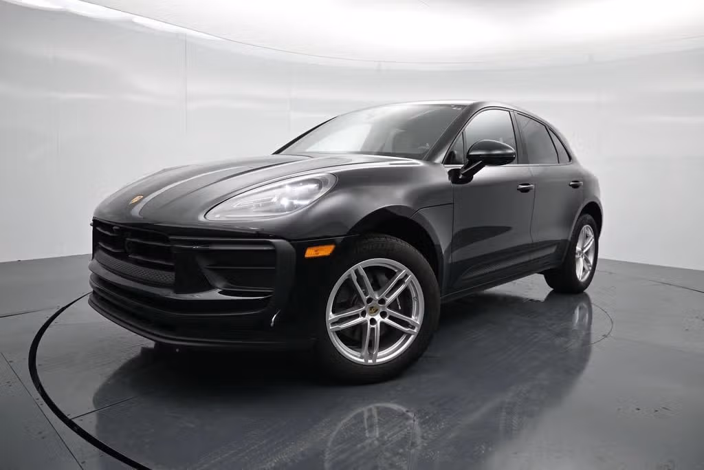 2026 Porsche Macan