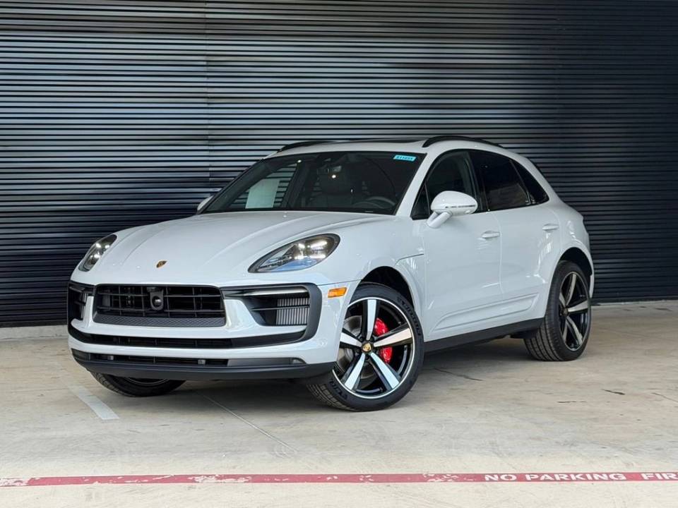 2026 Porsche Macan