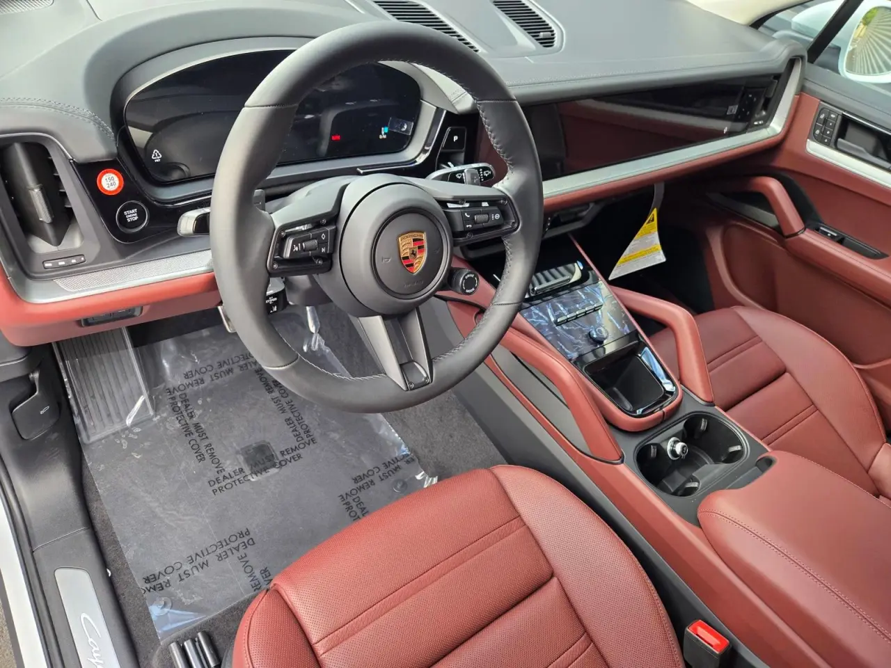 2026 Porsche Cayenne S - Photo 32