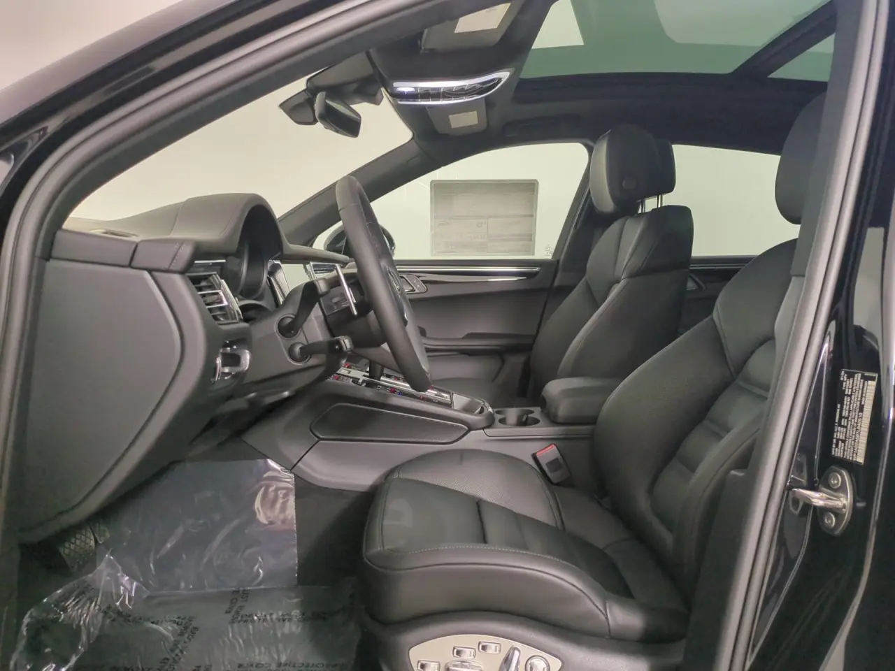 2026 Porsche Macan S - Photo 40