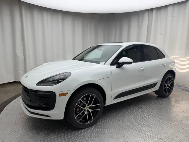 2026 Porsche Macan Base - Photo 6
