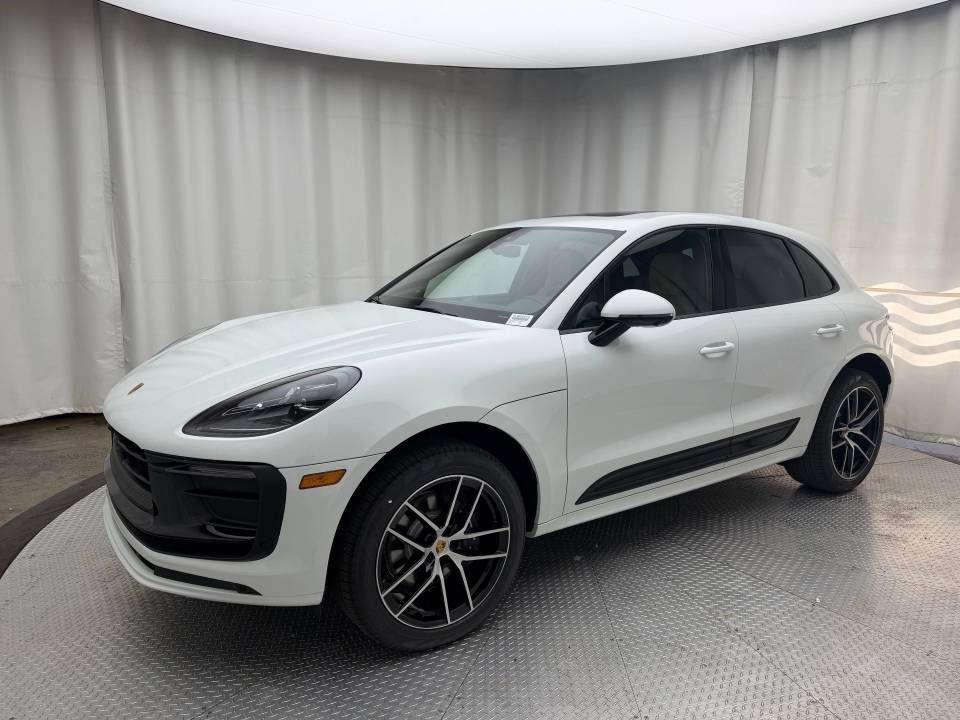 2026 Porsche Macan
