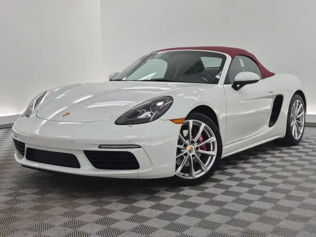 2022 Porsche 718 6