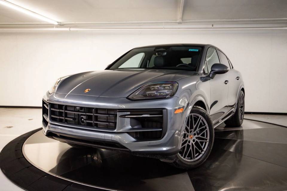 2026 Porsche Cayenne Coupe