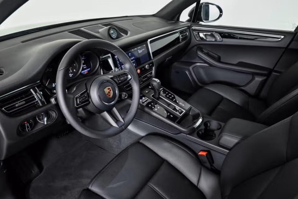 2026 Porsche Macan Base - Photo 27