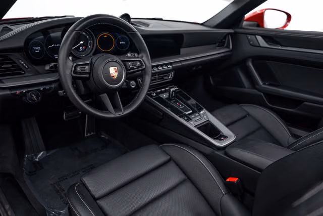 2024 Porsche 911 - Photo 26