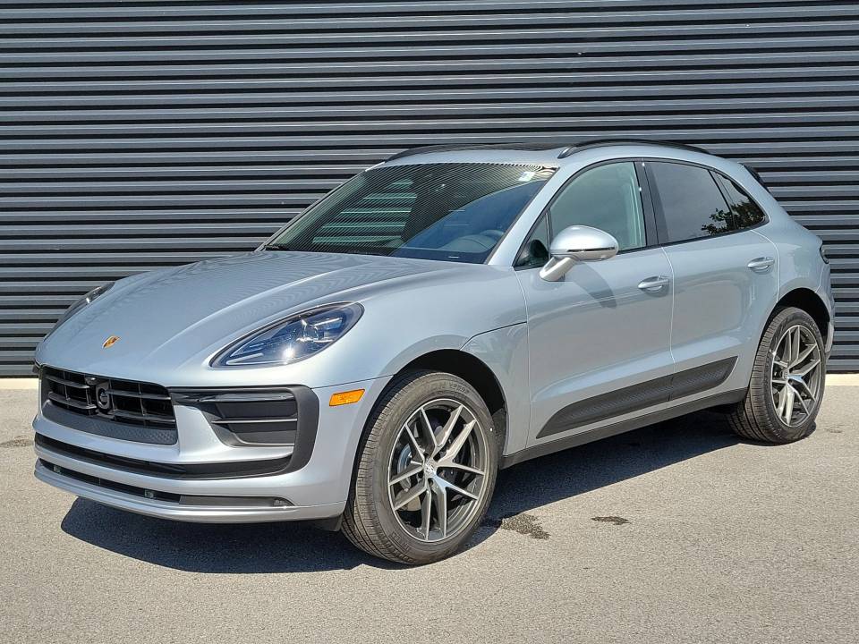 2026 Porsche Macan