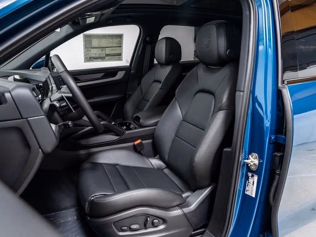 2026 Porsche Cayenne Base - Photo 36