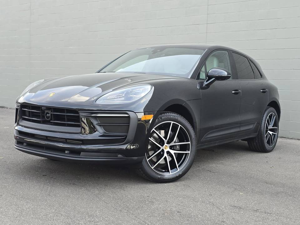 2026 Porsche Macan