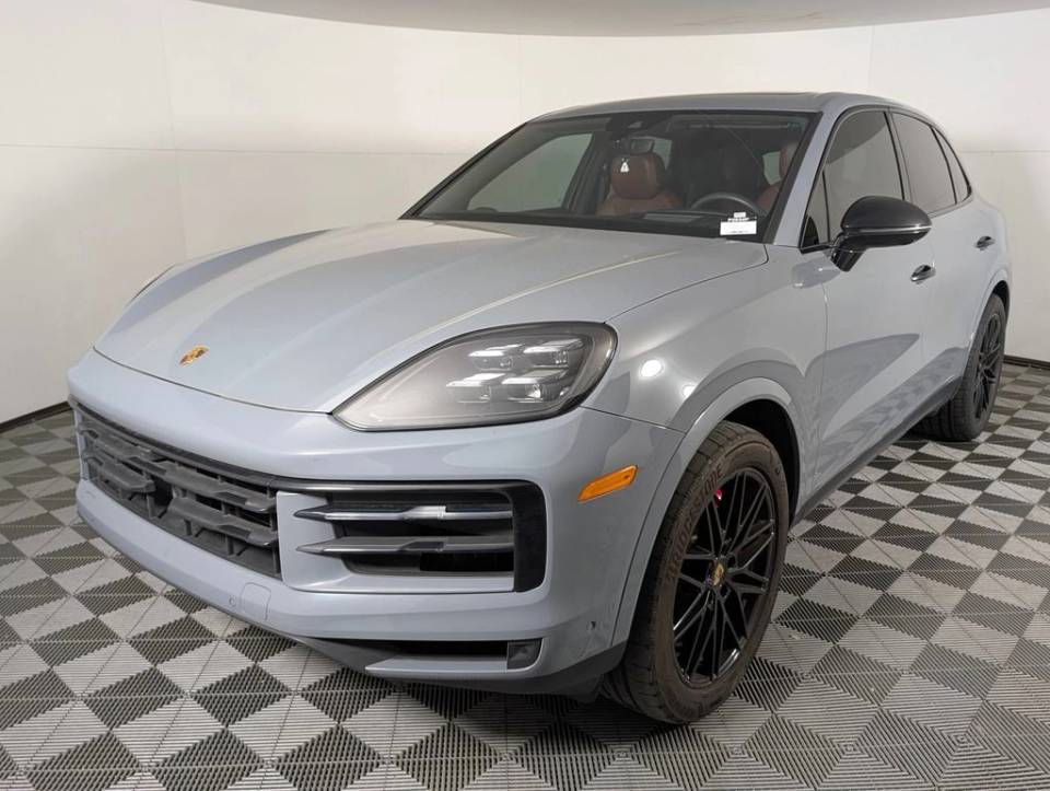 2024 Porsche Cayenne S