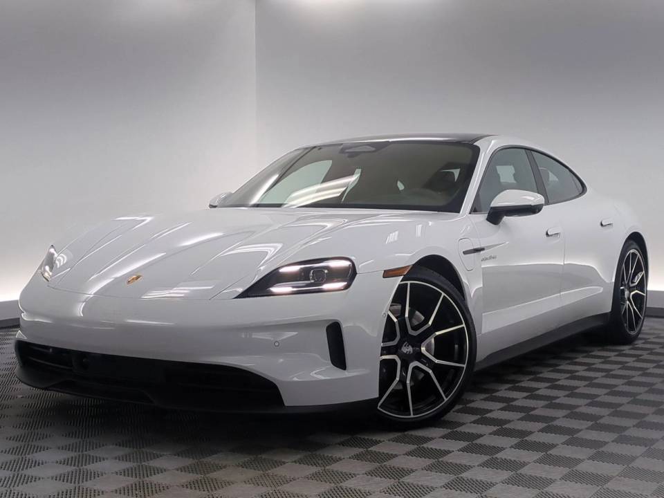 2026 Porsche Taycan