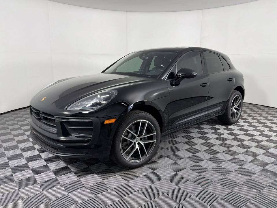 2026 Porsche Macan