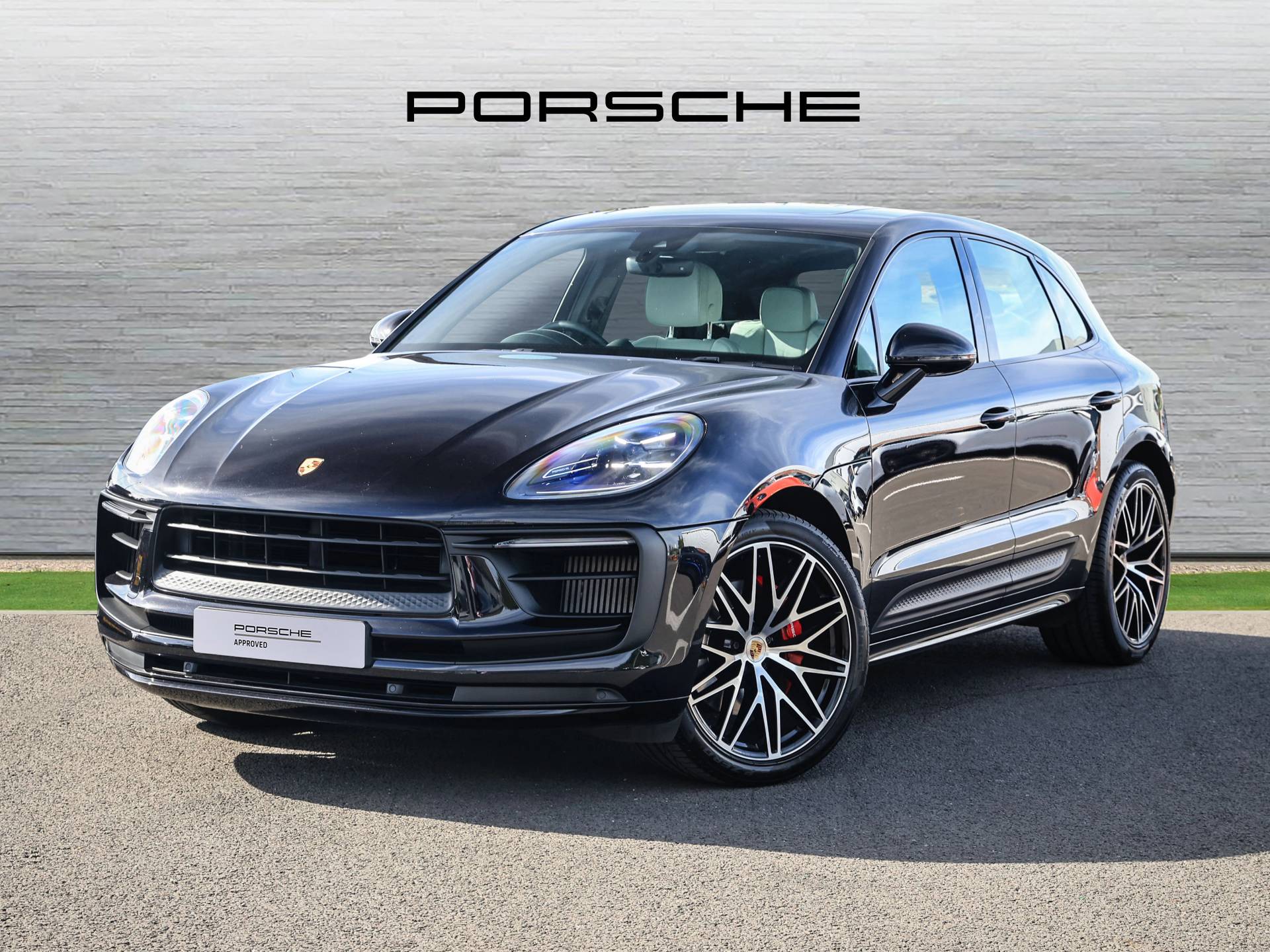 Macan S, photo 2 of 29