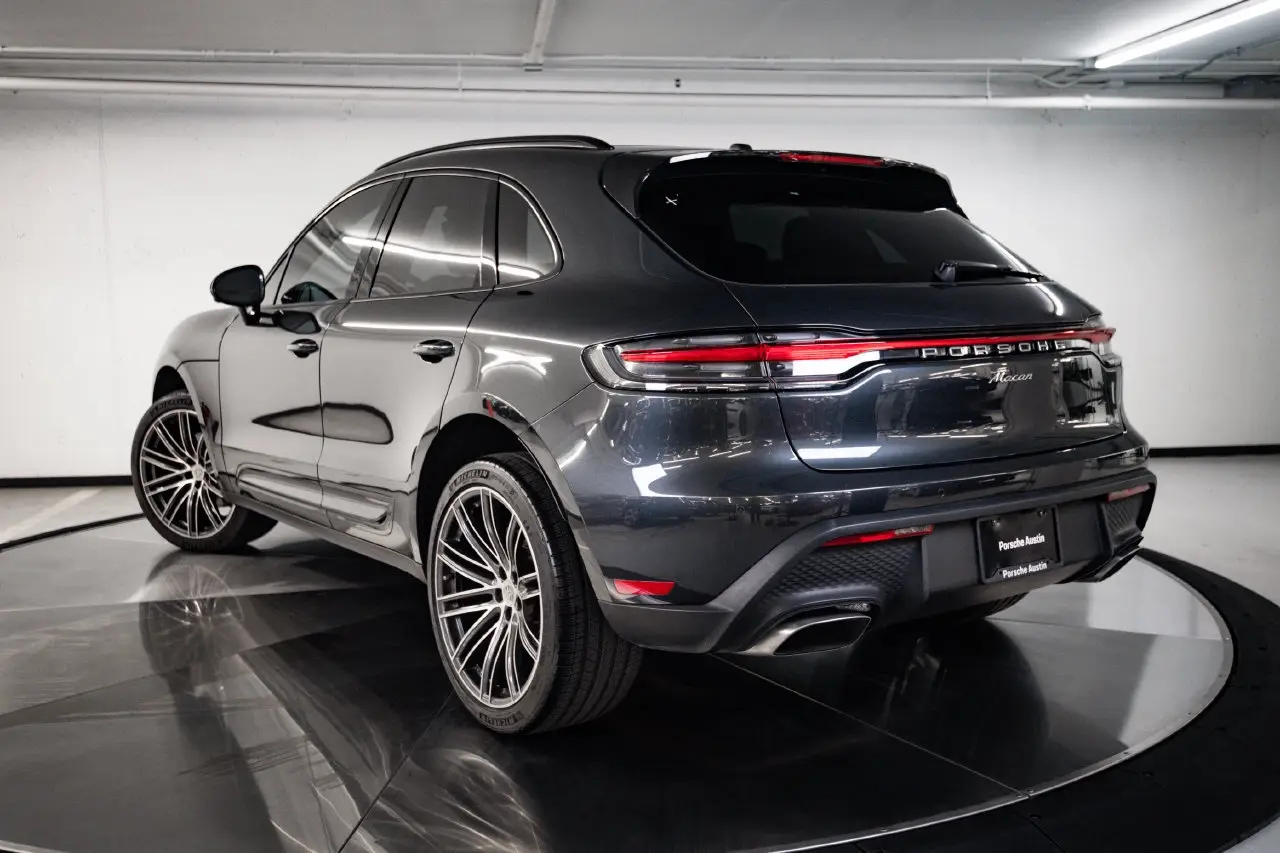 2025 Porsche Macan, photo 24