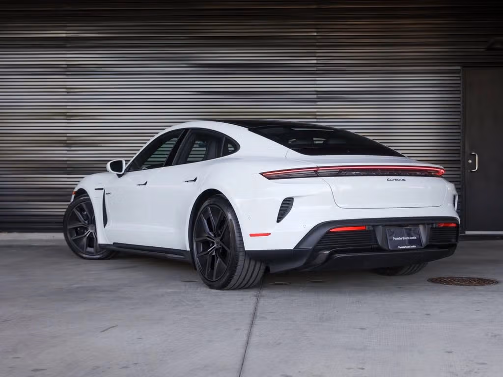 2026 Porsche Taycan Turbo S - Photo 20
