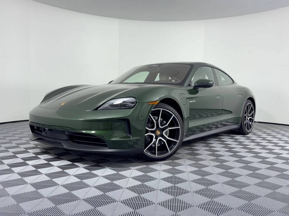 2026 Porsche Taycan 4