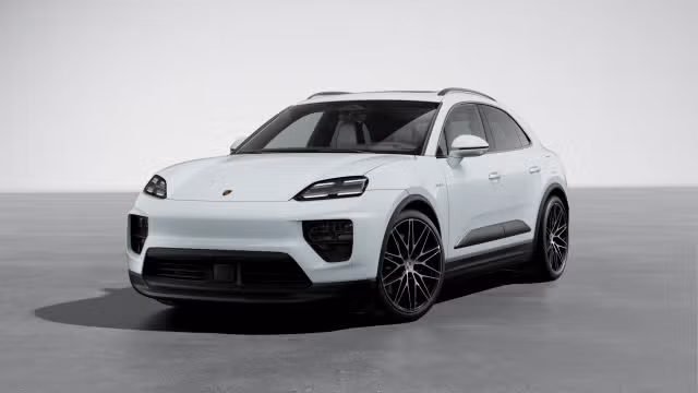 Used 2025 Porsche Macan S with VIN WP1AB2XA6SL152984 for sale in Highland Park, IL