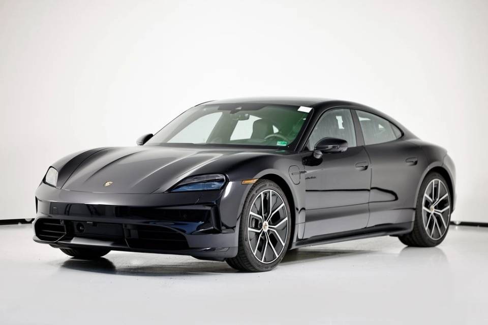 2026 Porsche Taycan