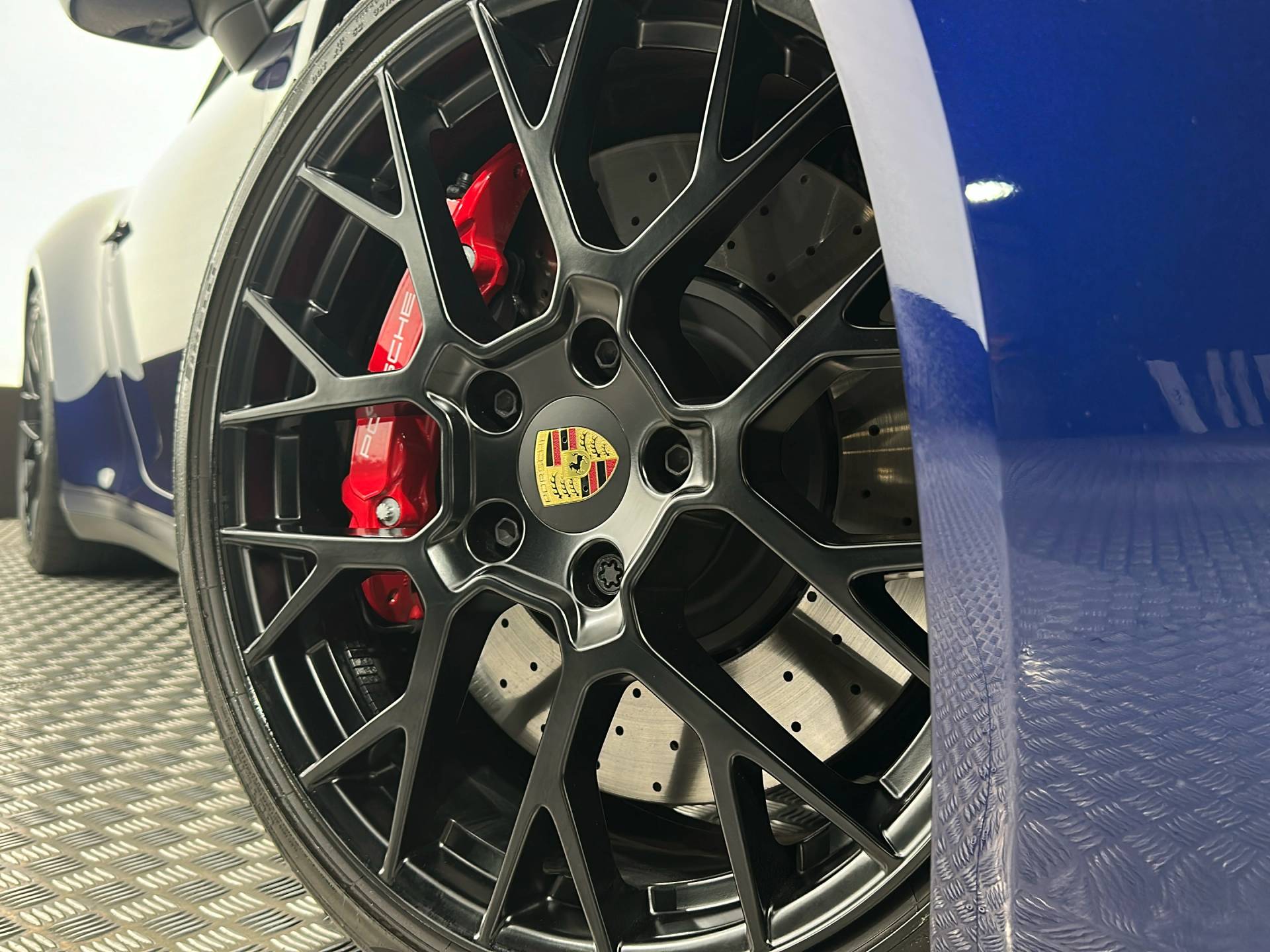 911 Carrera 4 GTS Cabriolet, photo 44 of 44