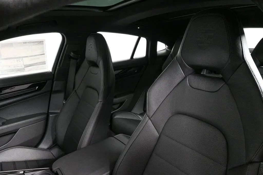 2026 Porsche Panamera Base - Photo 40