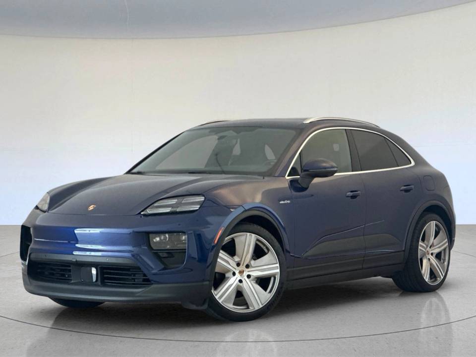 2024 Porsche Macan Base
